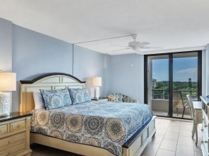 Anchorage Resort 7th Fl 2 Bedroom Condo with Beach Access 2 Condo