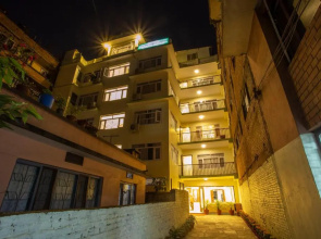 Hotel Sapana Garden