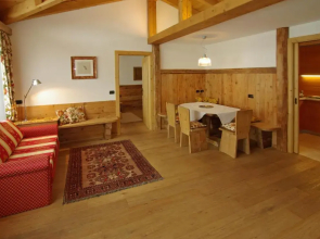 Cësa Marmolada - Art Chalet