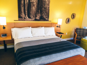 Rush Creek Lodge and Spa at Yosemite
