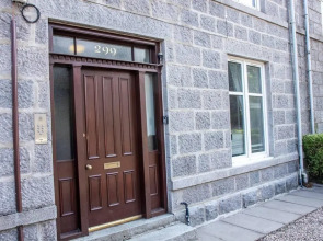 The Summit West End - 1BR Cosy Flat, Central, Wifi
