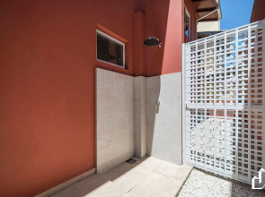 Casa Com 02 Dormitórios E Jacuzzi Aquecida