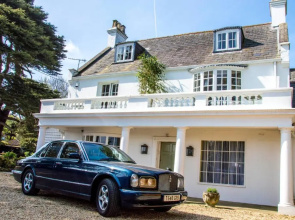 Cedar House Boutique B&B