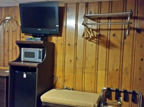 Budget Inn
