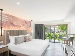 Royalton CHIC Antigua