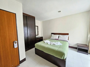 Patong Moon Inn Guesthouse