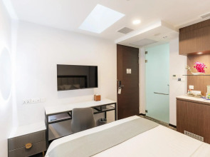 Santa Grand Hotel East Coast, a NuVe Group Collection