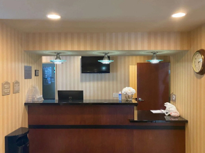 AmericInn by Wyndham Oshkosh