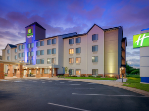 Holiday Inn Express Minneapolis/Coon Rapids/Blaine by IHG