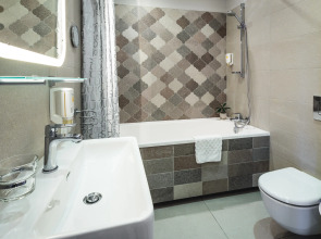 Отель Riga Lux Apartments – Skolas