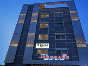 Hotel Jsn Grand