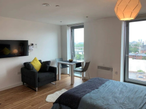 Modern Studio Apartment in Media City