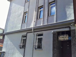 Bahar Hostel