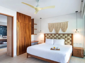 Luxury Apartment at Panoramic