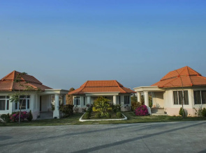 Imperial Jade Hotel