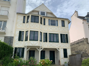 Duplex apartment in a prime seafront location, Treboul, Douarnenez