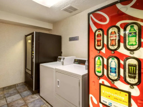 Red Lion Inn and Suites Seaside