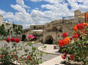 Kemerhan Hotel & Cave Suites