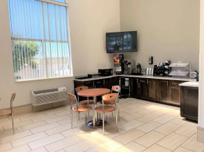 SureStay Hotel by Best Western Albuquerque Midtown
