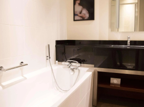 Отель Clarion Paris CDG Airport