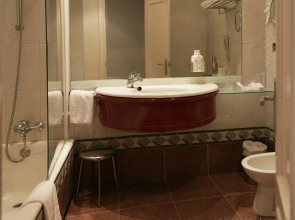 Отель Conde Duque Bilbao