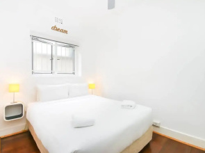 Quiet 1 Bedroom Apartment 5 Minutes From CBD