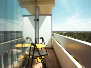 Hotel Lielupe by SemaraH