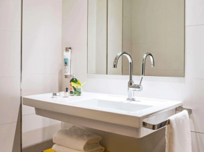 Отель Ibis Styles Barcelona Centre
