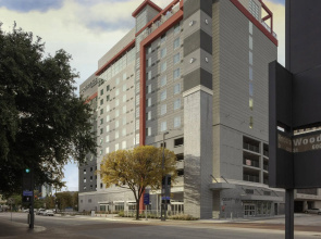 Courtyard by Marriott Dallas Downtown/Reunion District