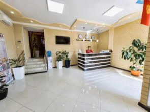 BAYANA Hotel & Hostel