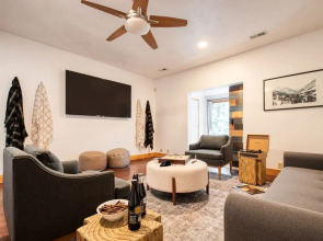 Silver Hollow by AvantStay Gorgeous Secluded Park City Home w Hot Tub and Pine Tree Views