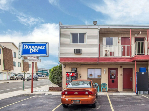 Flamingo Inn