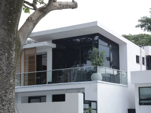 Villa Alpha International Hotel