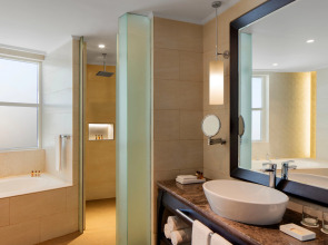 Sheraton Sharjah Beach Resort & Spa