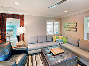 New Listing! Chic W/ Posh Outdoor Patio 2 Bedroom Home