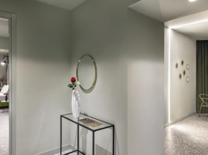 Lady Rose Privilege Suite