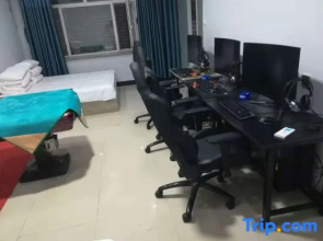 Xuefu E-sports Hotel (Jiamusi University)