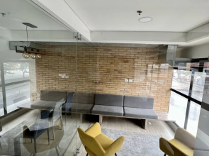 Beautiful Loft With View of Los Cerros Capitalinos