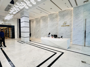 Luxury Spacious Apartment Near Downtown with Balcony and Free Parking by Belvilla