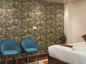 Hotel Sarnath International