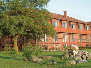 HOTEL alter Landsitz