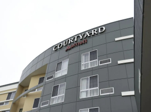 Courtyard Evansville East