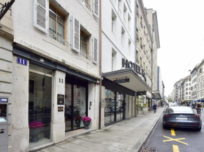 Hotel Rousseau Plus