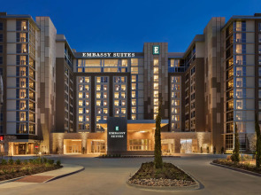 Embassy Suites by Hilton Denton Convention Center