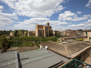Siena house very central