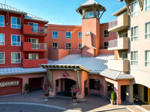 Manteo at Eldorado Resort