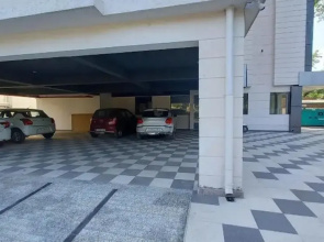 Goroomgo Hotel Gokul Grand Dehradun