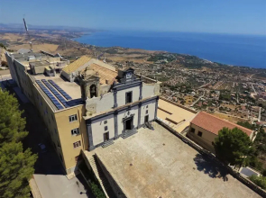 Holiday Home in Sciacca Mare Tennis Soccer Field, Barbecue, Wifi, Kitchenette