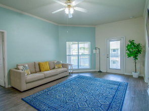 Relax in Style in a Gorgeous Apartment