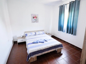 Awesome Apartment in Novigrad With 2 Bedrooms, Wifi and Outdoor Swimming Pool